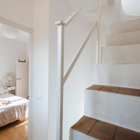 Geranium House *