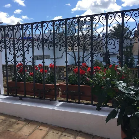 Holiday home Geranium House *